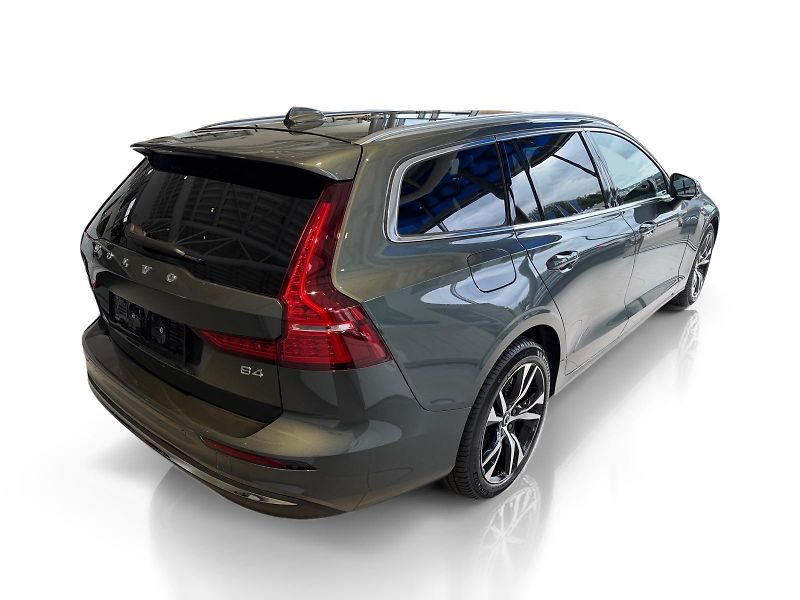 Volvo V60 (2026) B4 PLUS BRIGHT        - fotka 5 z 19