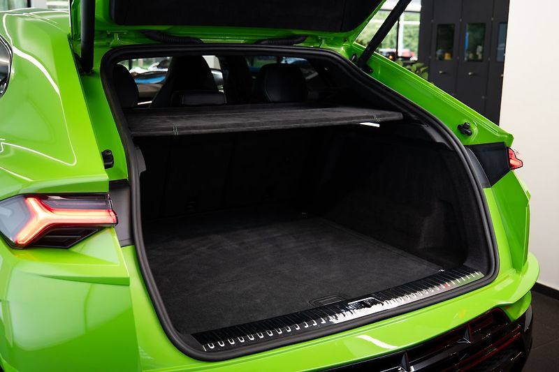Lamborghini Urus S/Bang&Olufsen/360/SoftClose - fotka 19 z 23