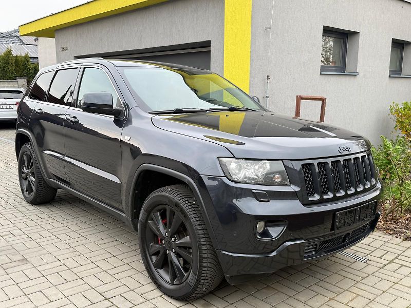 Jeep Grand Cherokee (2013) 3.0 CRDi 177kW S-LIMITED - fotka 2 z 20