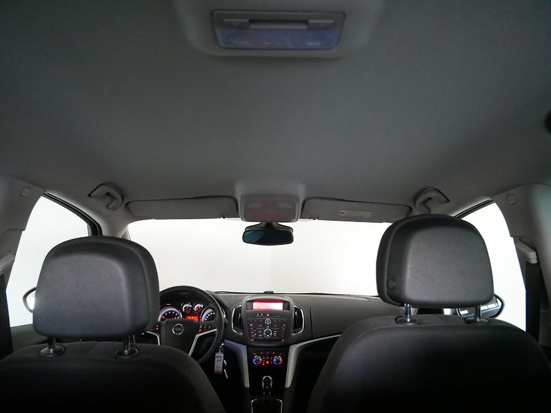 Opel Zafira - fotka 23 z 25
