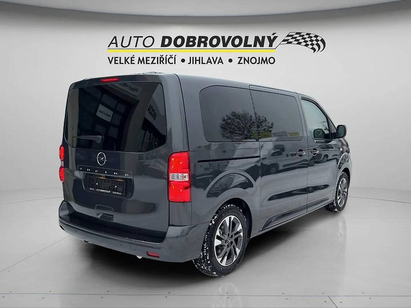 Opel Zafira L1 (M) Elegance 2.0 CDTi (130k - fotka 6 z 23