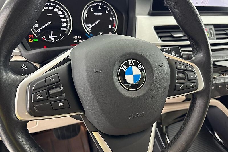 BMW X1 xDrive18d - fotka 21 z 24