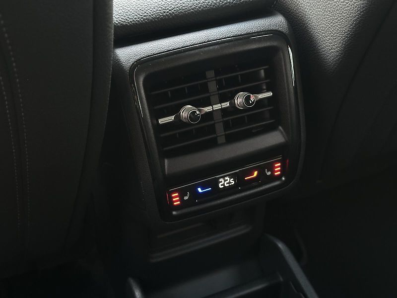 Škoda Kodiaq 1.5TSi iV DSG Exclusive 204PS - fotka 49 z 55