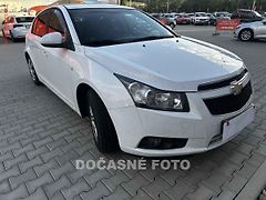 Chevrolet Cruze (2012) 1.6i, 1.maj,ČR, AC, park - fotografie inzerátu
