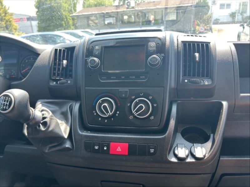 Peugeot Boxer 2,2 BHDI 3300 L2H2 Act. - fotka 10 z 11