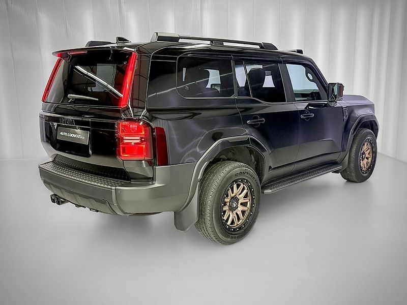 Toyota Land Cruiser 2.8L D-4D AWD J250 PRADO, PANO - fotka 7 z 33