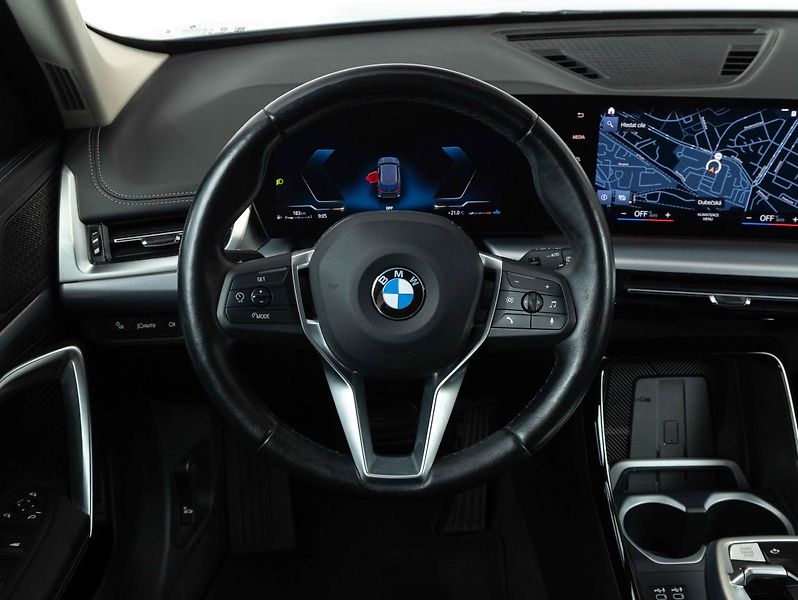 BMW X1 sDrive18d - fotka 13 z 21