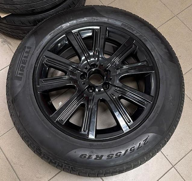 Mercedes-Benz GLS (2016) 350d 4Matic 7Miest, Pano, H&K - fotka 21 z 21