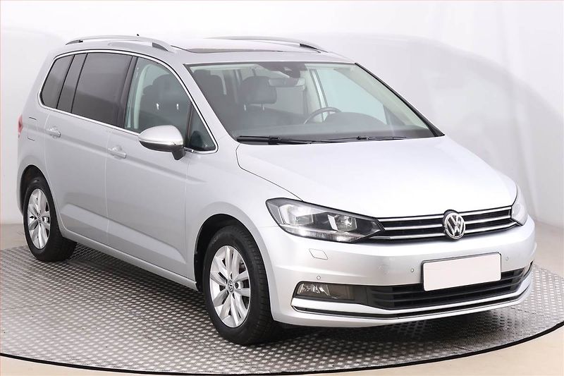 Volkswagen Touran (2018) 1.6 TDI, Automat, Kůže - fotografie inzerátu