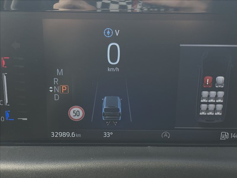 Ford Tourneo Custom 2,0 EcoBlue AWD A8 L2 Titanium - fotka 10 z 21