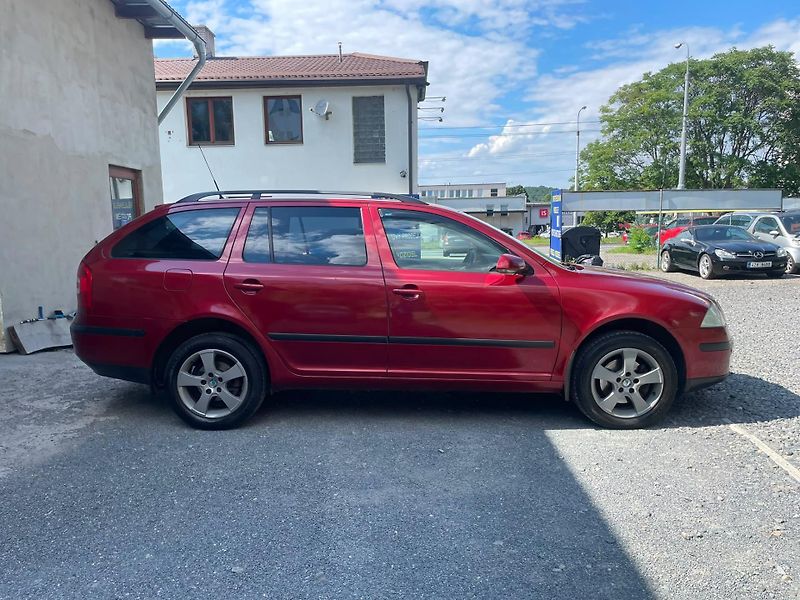 Škoda Octavia (2006) 1,9 TDi 77 Kw 4X4 TAŽNÉ - fotka 3 z 15