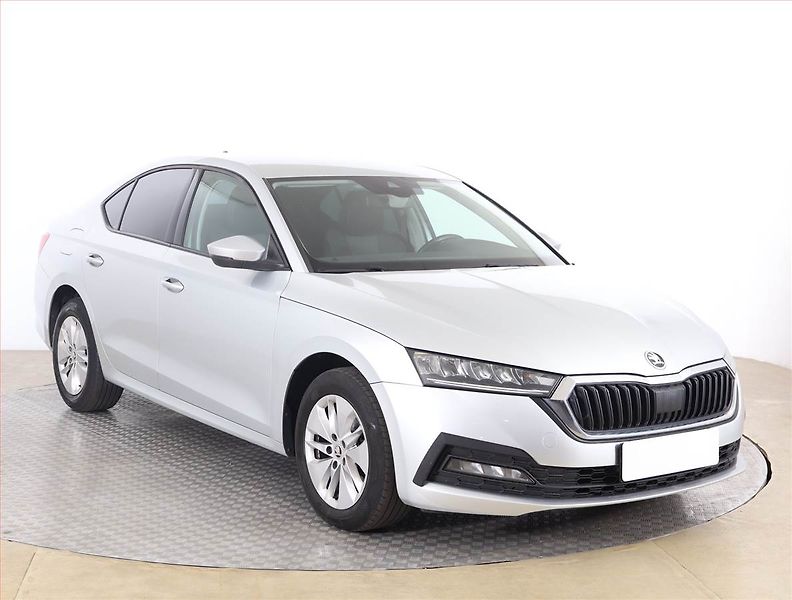 Škoda Octavia (2021) Ambition 2.0 TDI, Tempomat - fotografie inzerátu
