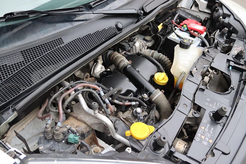 Renault Kangoo 1.5DCI 55kW ČR DPH - fotka 39 z 40