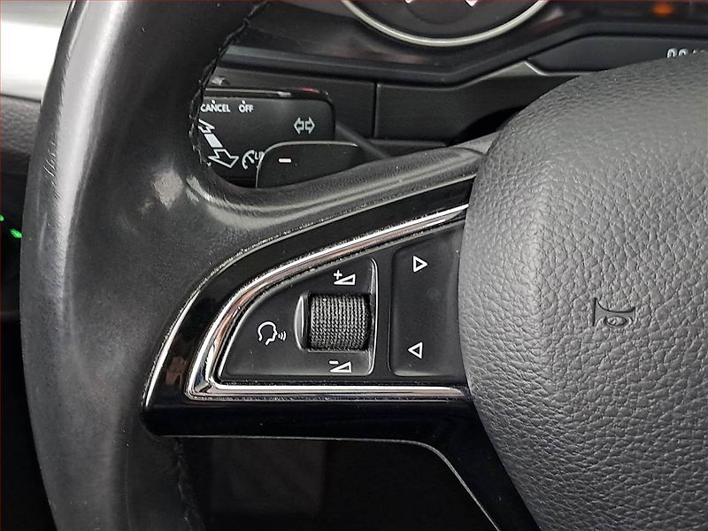 Škoda Superb (2016) 2.0 TDI, Automat, Navi - fotka 17 z 22