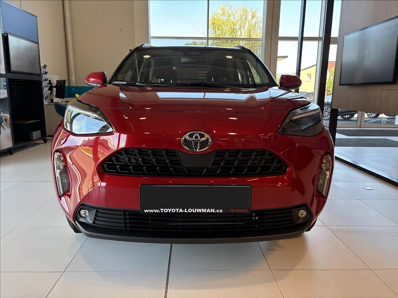 Toyota Yaris Cross 1,5   Comfort HEV - fotka 2 z 8
