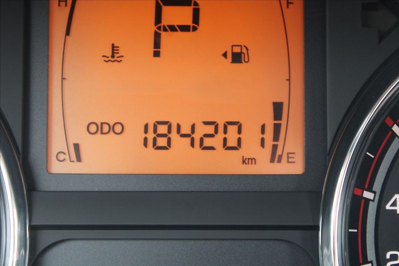 SsangYong Korando 2,0 D20T  AUTOMAT,4x4,TAŽNÉ - fotka 9 z 27