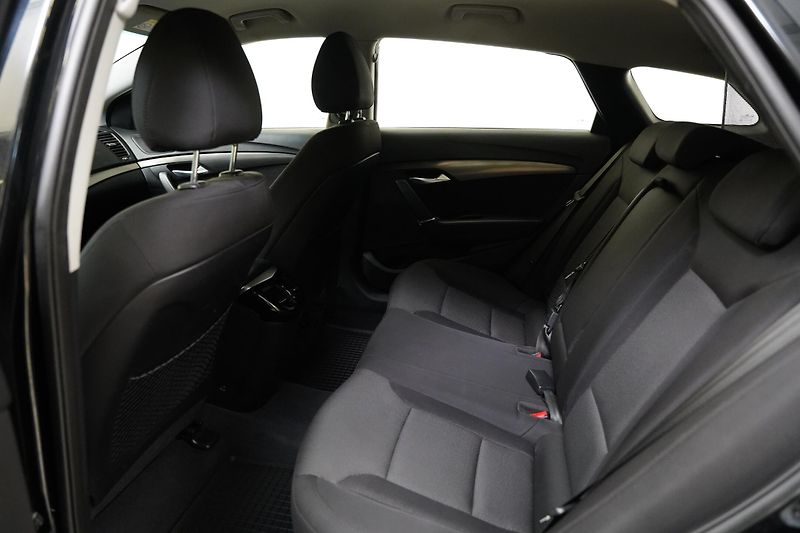 Hyundai i40 - fotka 25 z 27