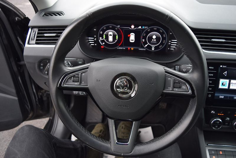 Škoda Octavia (2020) 2.0TDI 110kwSOLEIL VIRTUAL KAM - fotka 29 z 48
