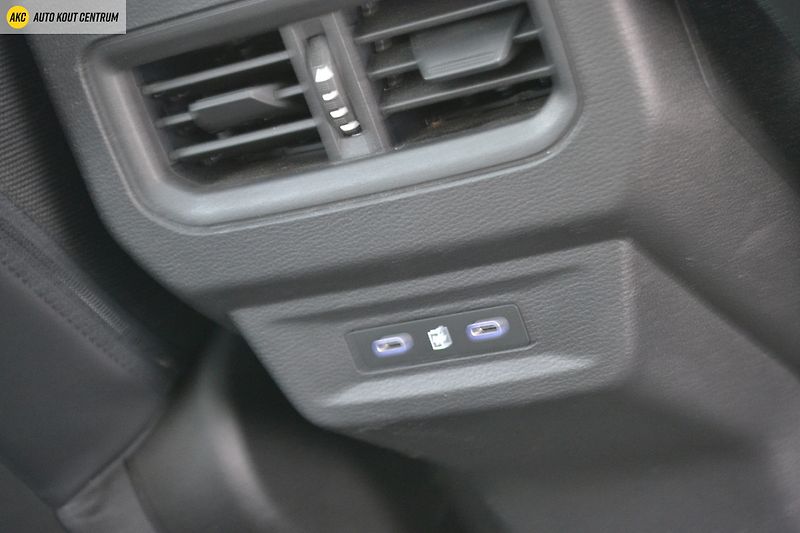 Renault Espace VI ICONIC E-TECH FULL HYBRID 2 - fotka 23 z 71