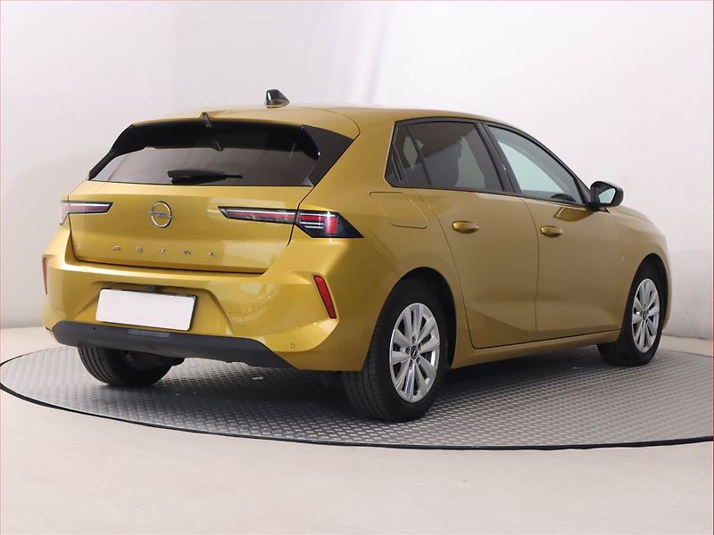 Opel Astra (2023) Edition 1.2 Turbo, Serv.kniha - fotka 5 z 22
