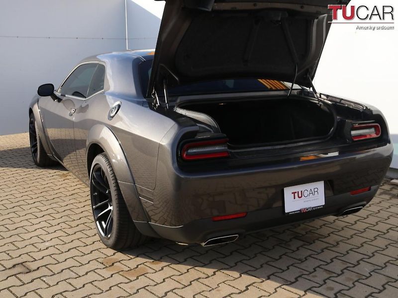 Dodge Challenger (2023) 6,4 V8 Scat Pack  Wide-Body - fotka 6 z 33