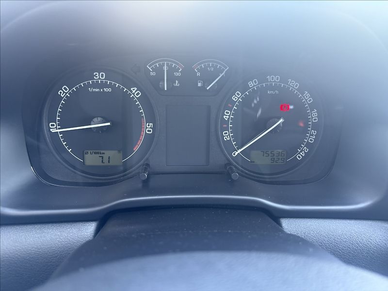 Škoda Octavia 1,9 TDi ČR TOP stav prav serv - fotka 19 z 45