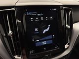 Volvo XC60 D4 AWD MOMENTUM CZ 1.maj - náhled 36