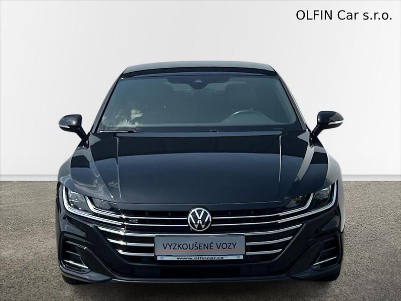 Volkswagen Arteon 2,0 TDi 110kW 7DSG R-line - fotka 4 z 26
