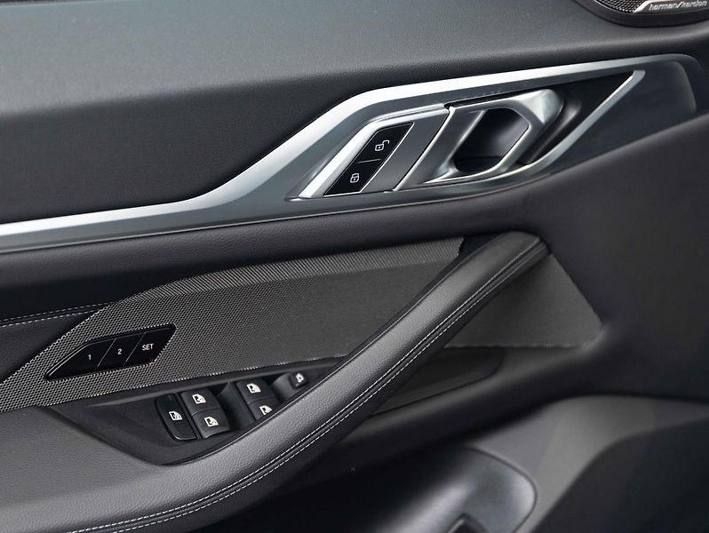 BMW Řada 4 M440i xDrive Gran Coupé - fotka 15 z 21