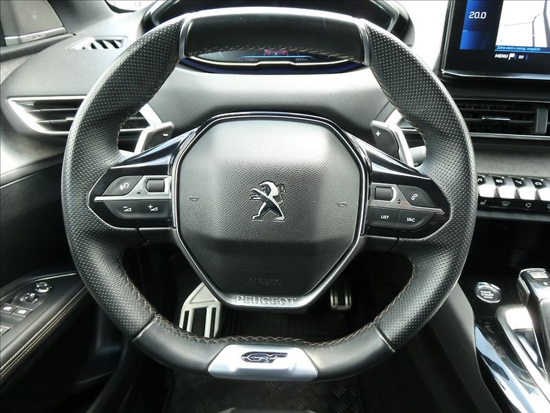 Peugeot 5008 2,0 HDi 130kW GT 7.míst AT8 - fotka 35 z 50