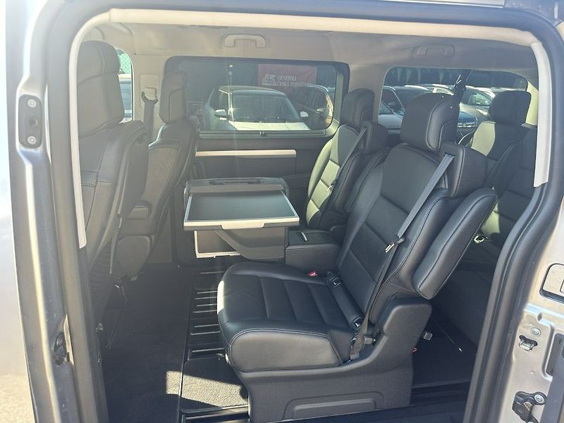 Toyota ProAce 2.0 TDi 130kW serviska - fotka 20 z 28