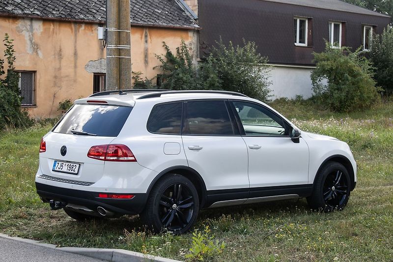 Volkswagen Touareg - fotka 5 z 40