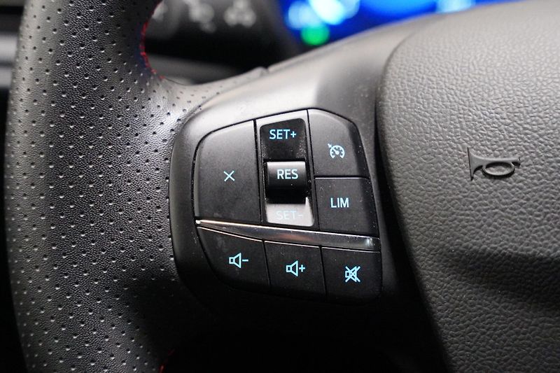 Ford Kuga - fotka 15 z 28