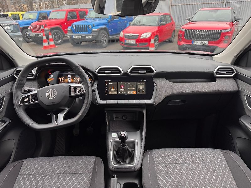 MG ZS (2025) 1,5l (115k) Excite - fotka 16 z 34
