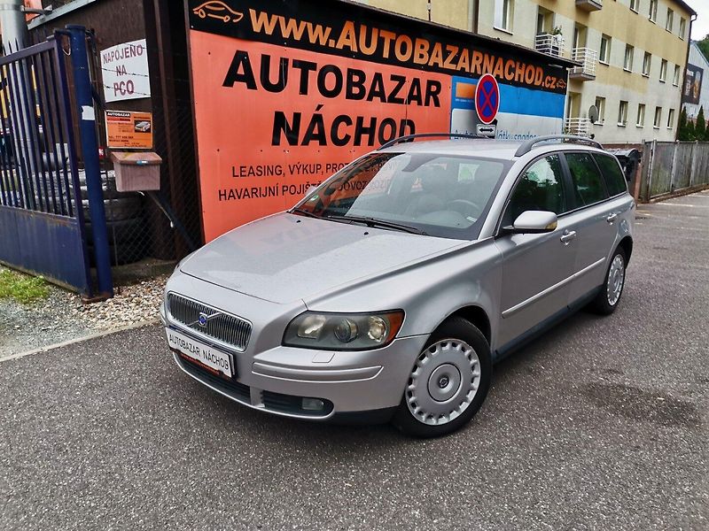 Volvo V50 (2005) 2.0d 100kw AC Tempomat Tažné - fotka 7 z 25