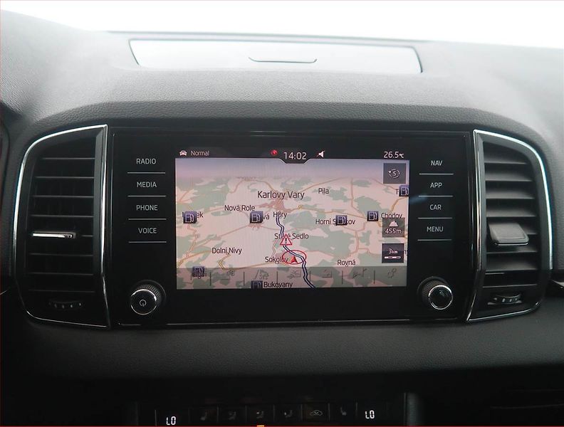 Škoda Karoq (2019) Scout 1.5 TSI 4x4, 4X4 - fotka 16 z 16