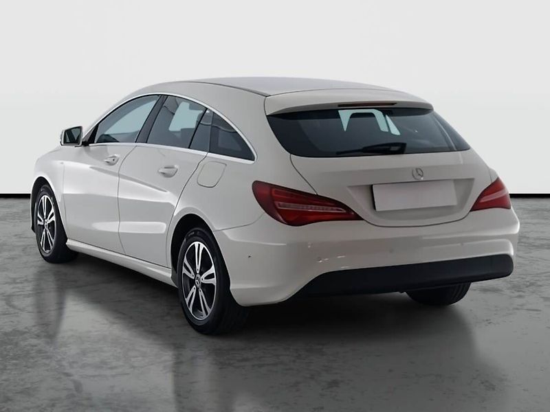 Mercedes-Benz CLA (2017) 180, ČR,1.maj, Bi-Xenony - fotka 4 z 18