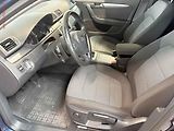 Volkswagen Passat (2014) 1.6 TDI, autoAC, temp - náhled 9