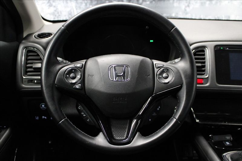 Honda HR-V 1,6 i-DTEC PANORAMA 1.majitel - fotka 17 z 32