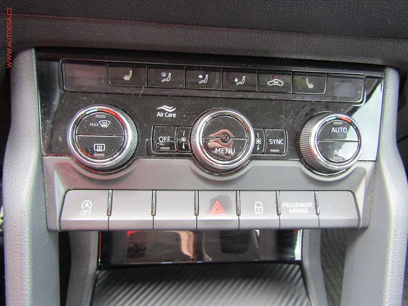 Škoda Karoq (2019) 1.5 TSI, ČR, servis.kniha - fotka 13 z 18