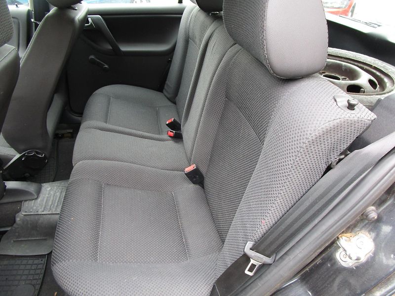 Volkswagen Polo (2001) 1,0-37KW-KOUPEN V ČR-2.MAJITEL - fotka 8 z 14