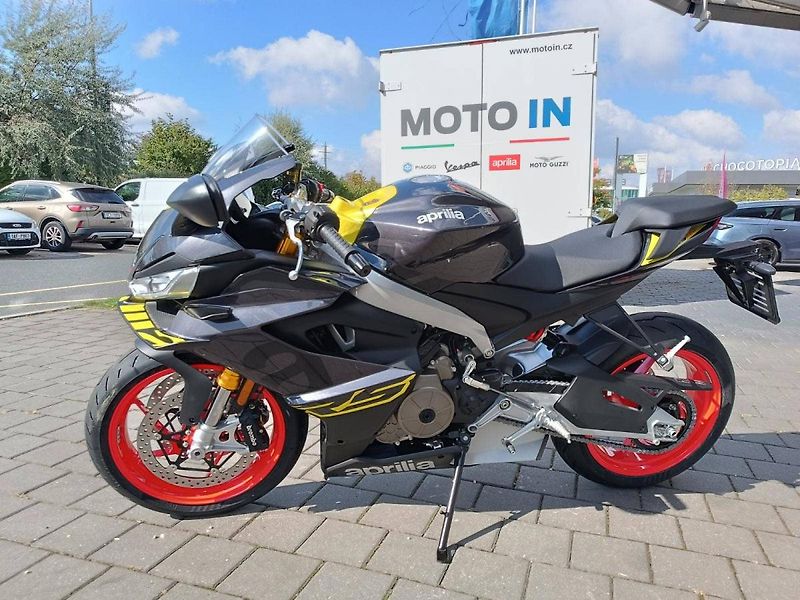 Aprilia RS 660 (2025) Venom Yellow + 4roky záruka - fotka 4 z 11
