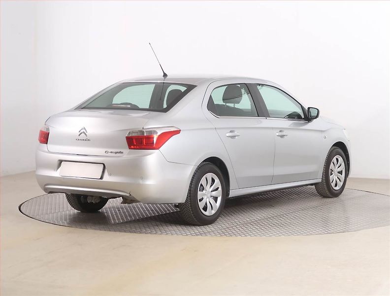Citroën C-Elysée (2013) Selection 1.6 VTi, Serv.kniha - fotka 5 z 15