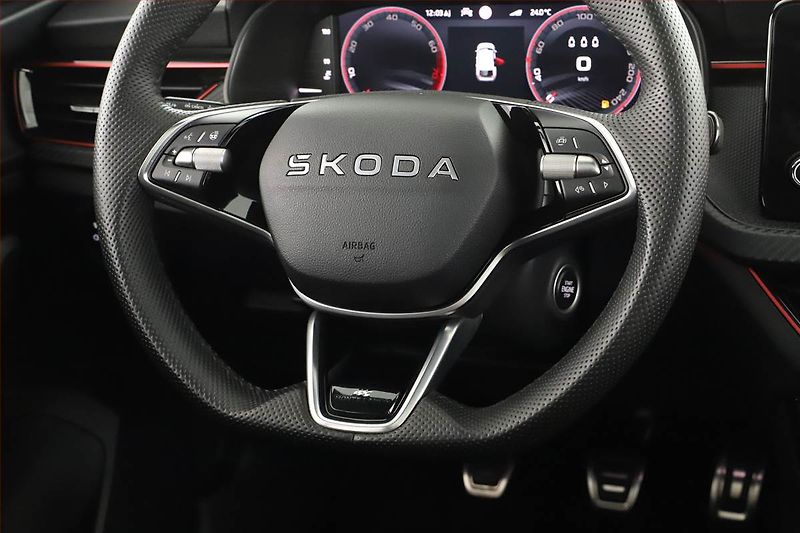 Škoda Scala (2025) 1.0 TSI, MONTE CARLO, DPH - fotka 17 z 18