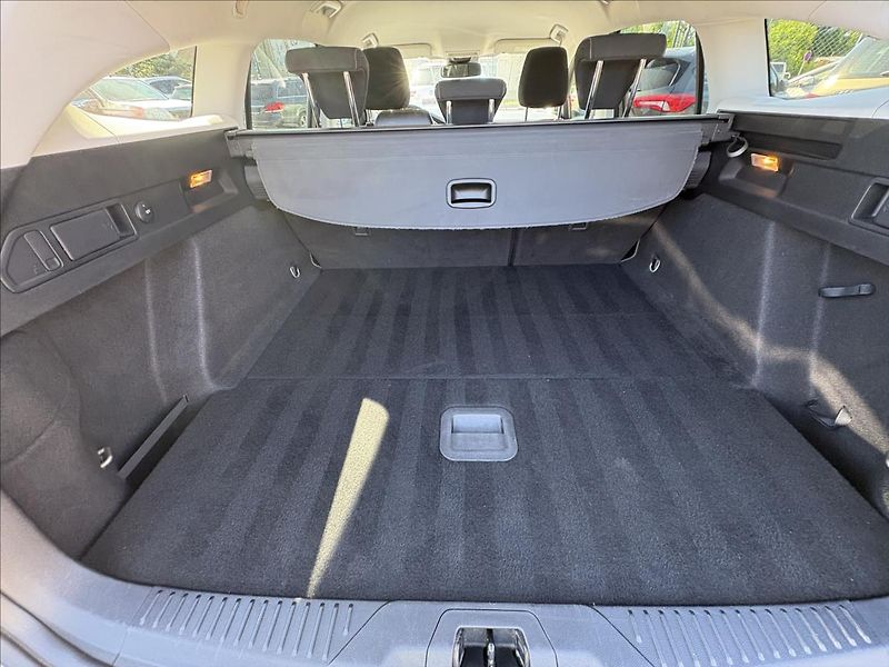 Ford Focus 1,5 TDCi88kW Led,ACC,Kamer,Výh - fotka 36 z 44