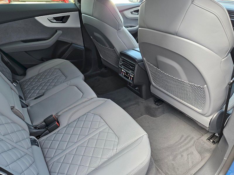 Audi Q8 (2025) SUV 50 TDI quattro - fotka 17 z 29