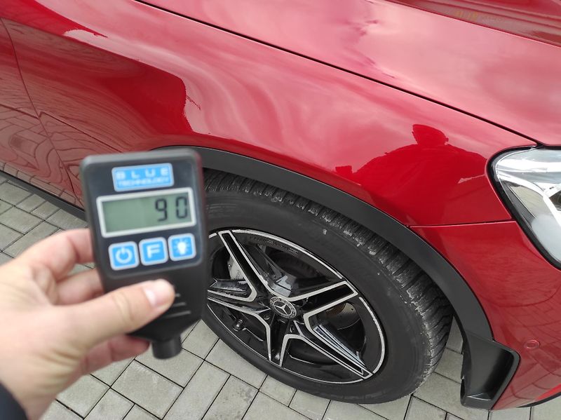 Mercedes-Benz GLC 220D  4matic - fotka 42 z 50