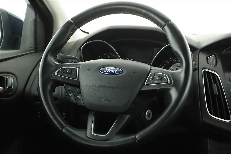 Ford Focus (2016) 1.5 TDCi, Serv.kniha, Tempomat - fotka 8 z 12