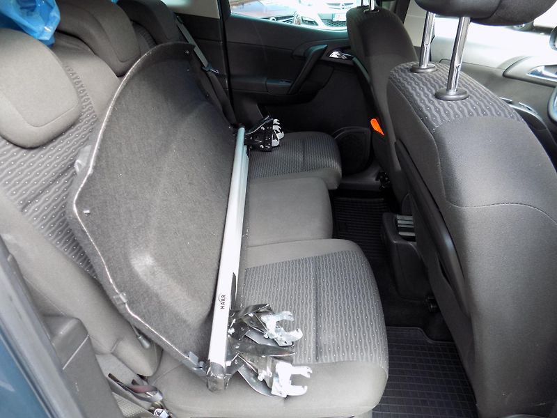 Opel Meriva (2016) 1.4 Turbo LPG - fotka 12 z 13
