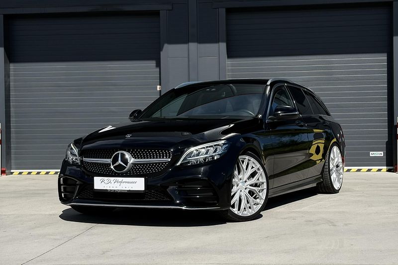 Mercedes-Benz Třídy C (2020) C 220d 4Matic AMG Line - fotografie inzerátu